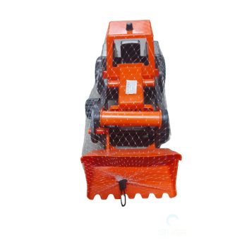 Nagy műanyag traktor